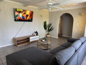 Fenced, beach house, furnished,pool